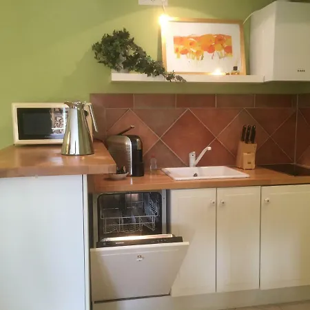 Gaeste-apartment Verweilzeit Διαμέρισμα Windhagen